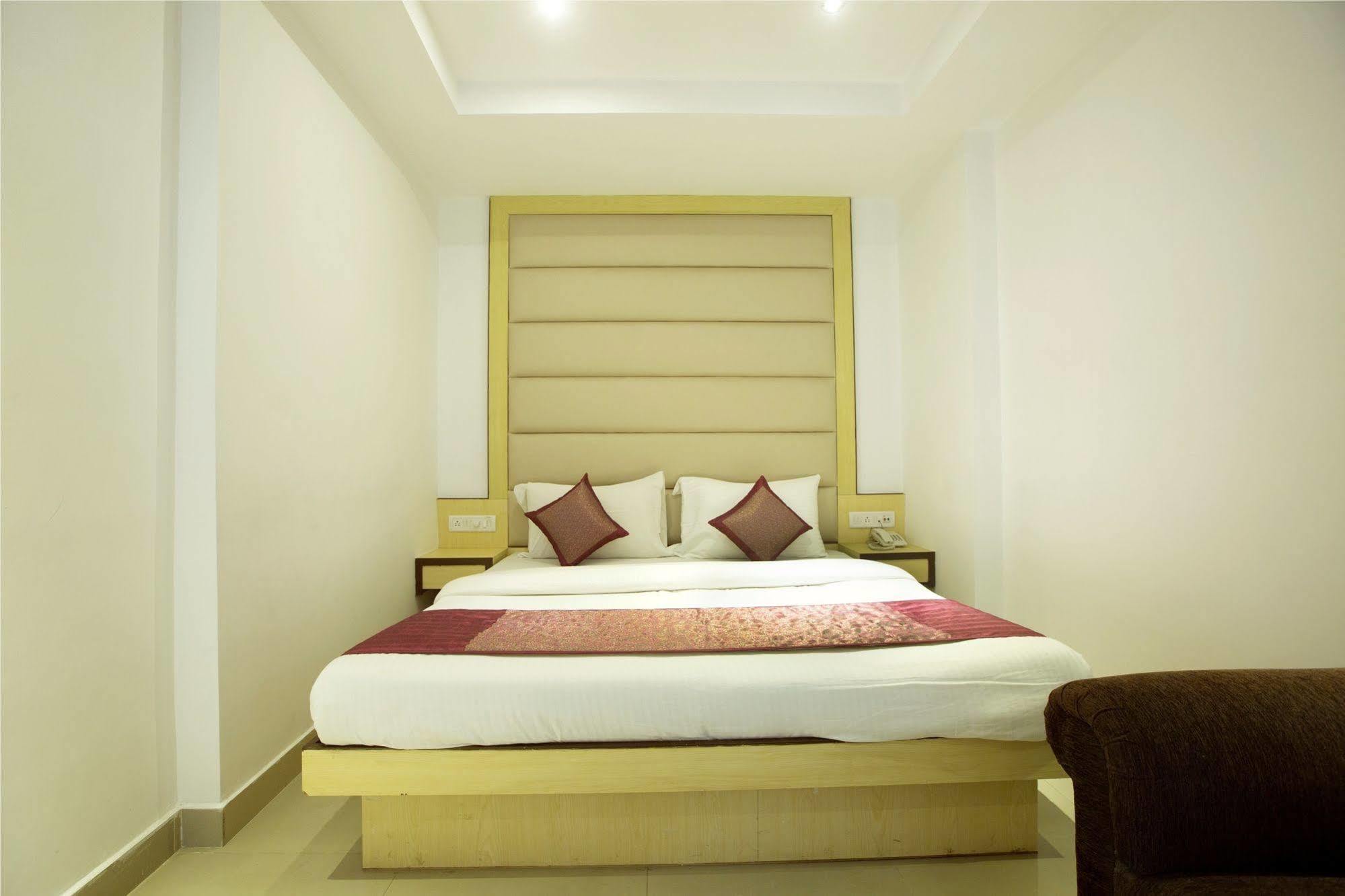 Itsy By Treebo - Baba Residency Hotel New Delhi Exterior foto