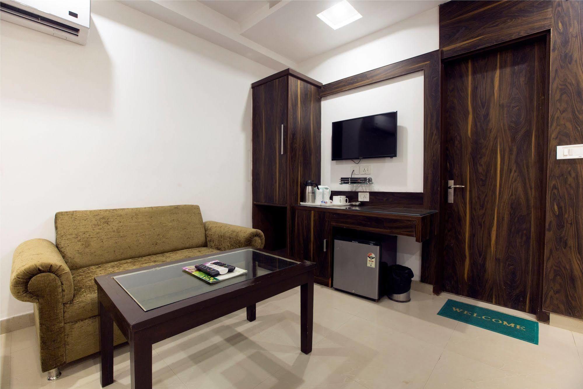 Itsy By Treebo - Baba Residency Hotel New Delhi Exterior foto