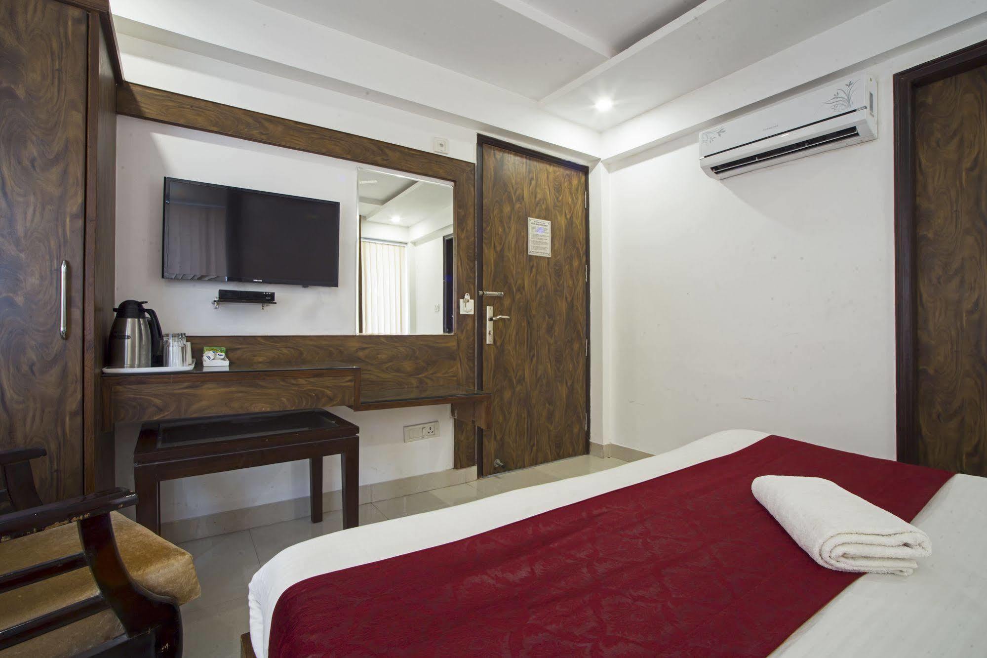 Itsy By Treebo - Baba Residency Hotel New Delhi Exterior foto