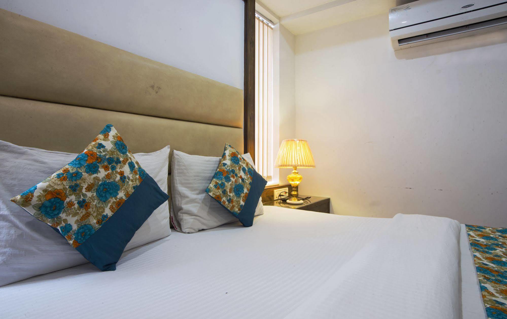 Itsy By Treebo - Baba Residency Hotel New Delhi Exterior foto