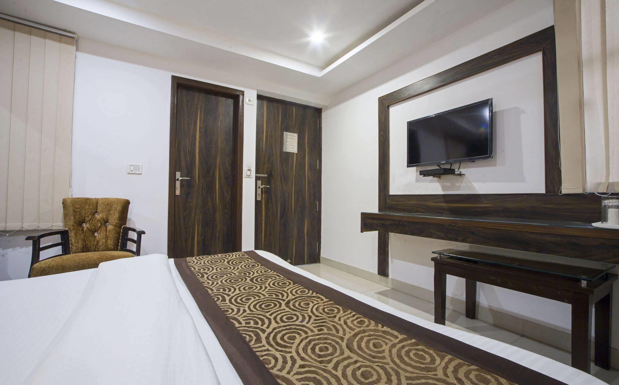 Itsy By Treebo - Baba Residency Hotel New Delhi Exterior foto